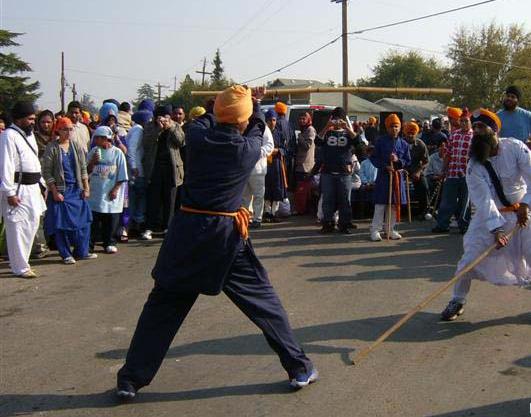 JASA SINGH & MANBIR SINGH FIGHTING WITH STICK